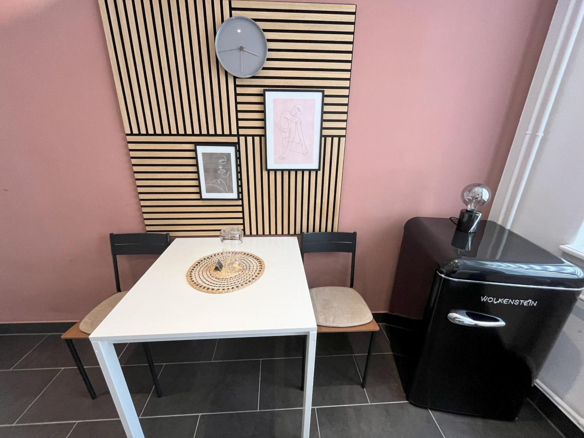 Goldstadt Apartments Пфорцхайм Екстериор снимка