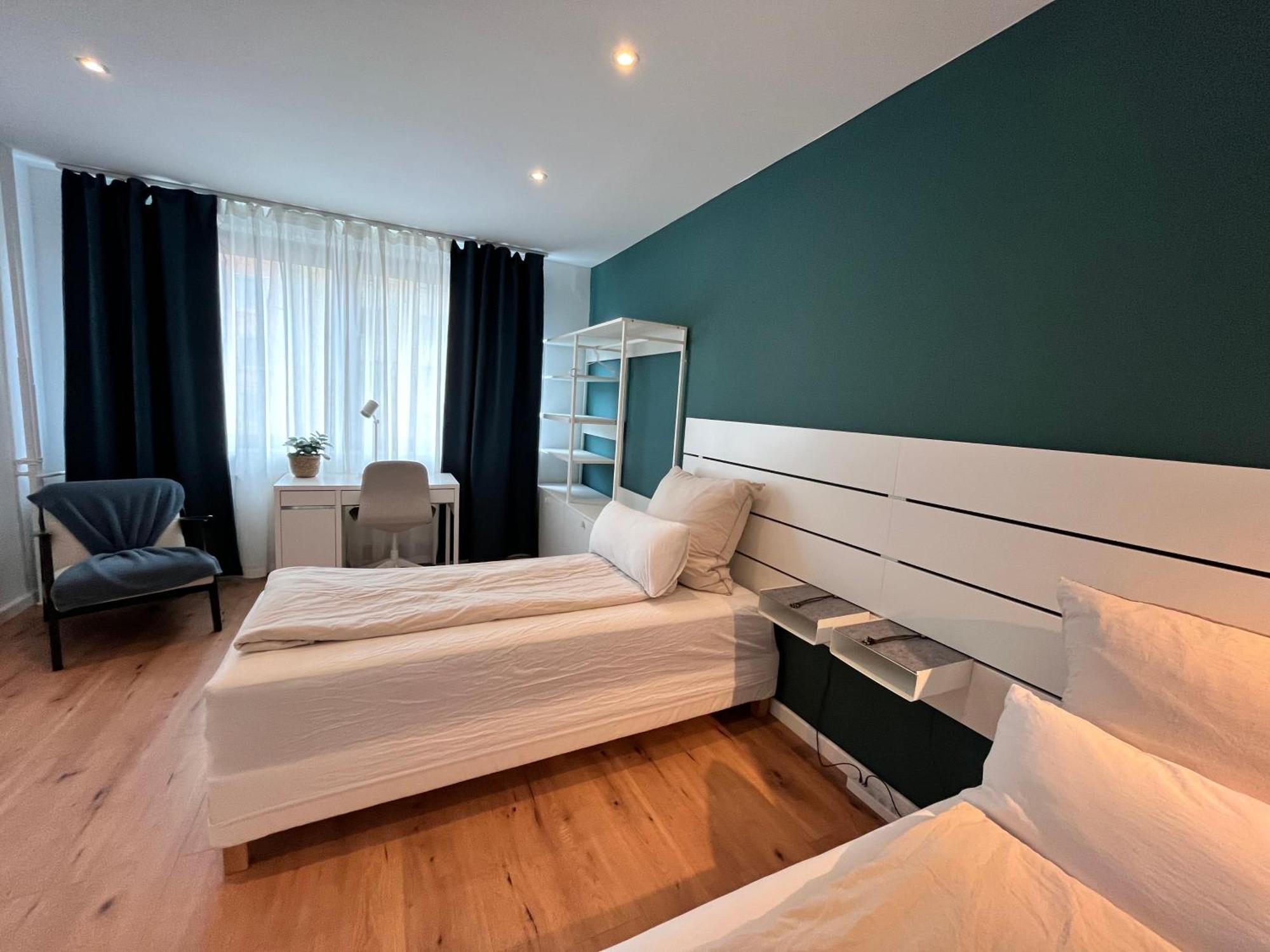 Goldstadt Apartments Пфорцхайм Екстериор снимка